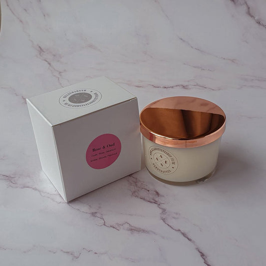 Rose & Oud soy wax candle 160g closed lid